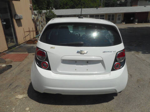 2015 Chevrolet Sonic LT Auto