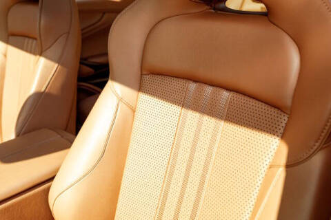 2025 Aston Martin DBX 707