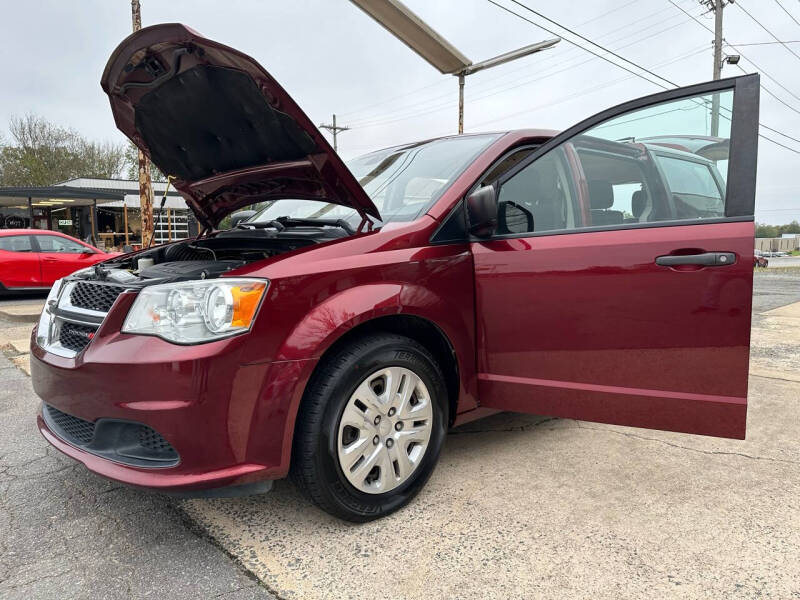 2019 Dodge Grand Caravan SE photo 15