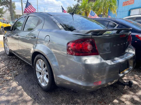 2013 Dodge Avenger R/T
