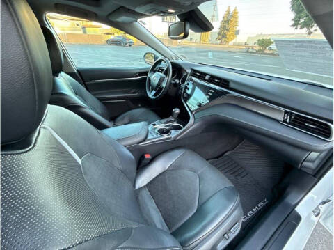 2020 Toyota Camry XSE