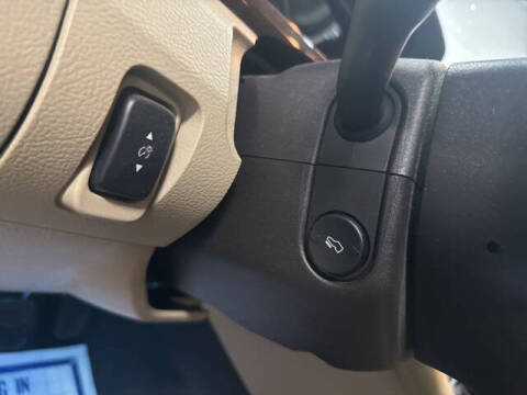 2019 Ford Taurus Limited