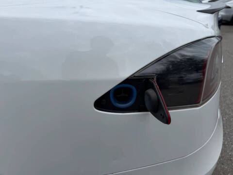 2020 Tesla Model S Performance