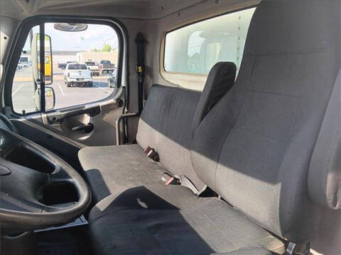 2016 Freightliner M2 106