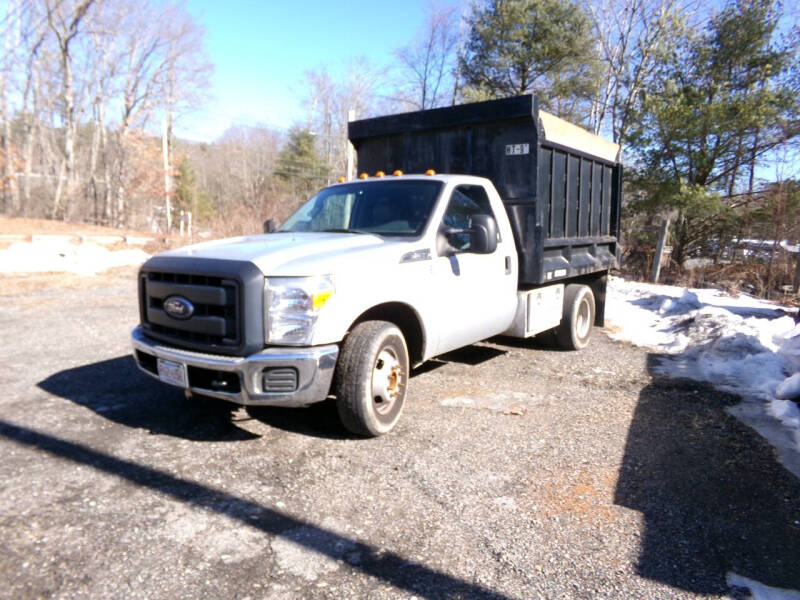 2013 Ford F350 dual wheel dump truck for sale at Douglas Auto & Truck Sales in Douglas MA