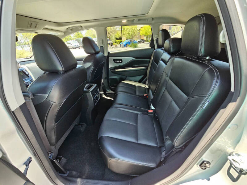 2024 Nissan Murano SL