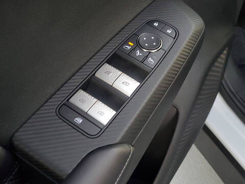 2025 Mitsubishi Outlander PHEV SEL