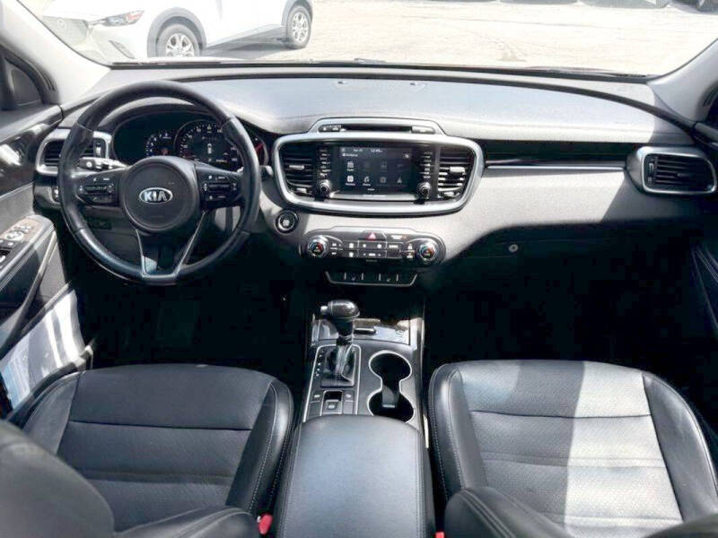 2017 Kia Sorento EX V6