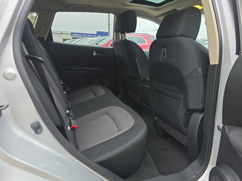 2011 Nissan Rogue SV
