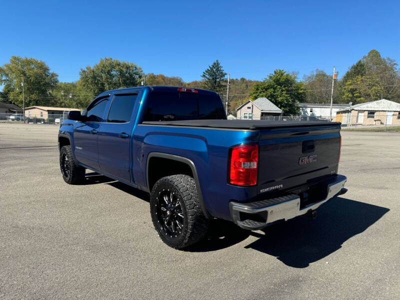 2017 GMC Sierra 1500 SLE photo 4