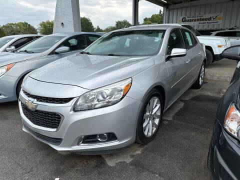 2015 Chevrolet Malibu for sale at Lakeshore Auto Wholesalers in Amherst OH