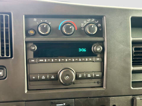 2025 GMC Savana 2500