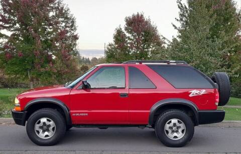 2000 Chevrolet Blazer for sale at CLEAR CHOICE AUTOMOTIVE in Milwaukie OR