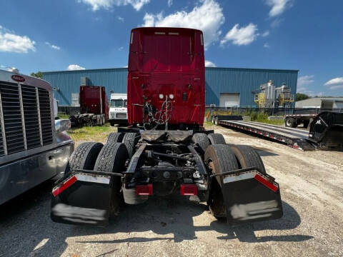 2018 International LT625