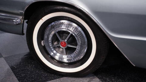 1966 Ford Thunderbird