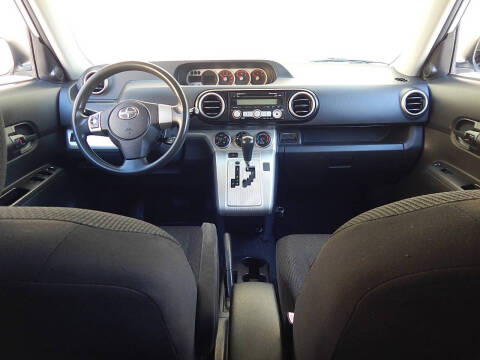 2008 Scion xB