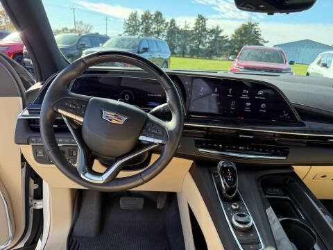 2024 Cadillac Escalade ESV Premium Luxury