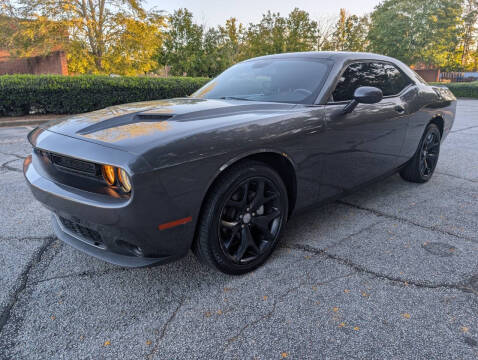 2022 Dodge Challenger SXT