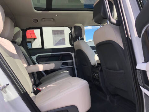 2023 Land Rover Defender 130 First Edition