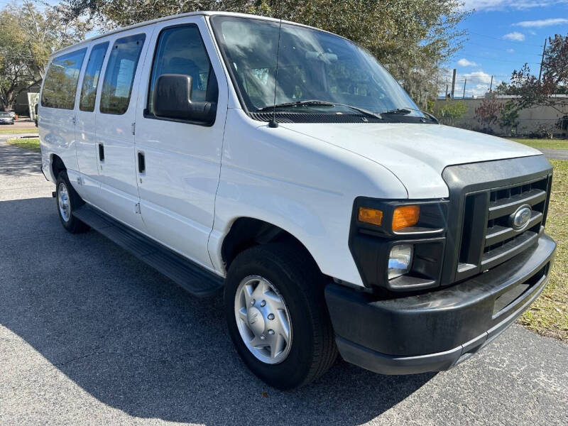 2011 Ford E-Series E-350 SD XL