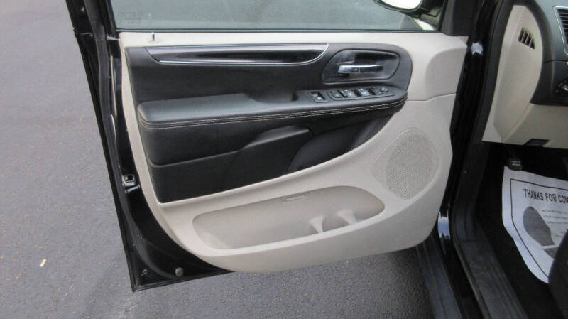 2017 Dodge Grand Caravan SXT