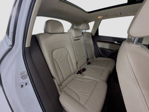 2015 Audi Q5 2.0T quattro Premium Plus