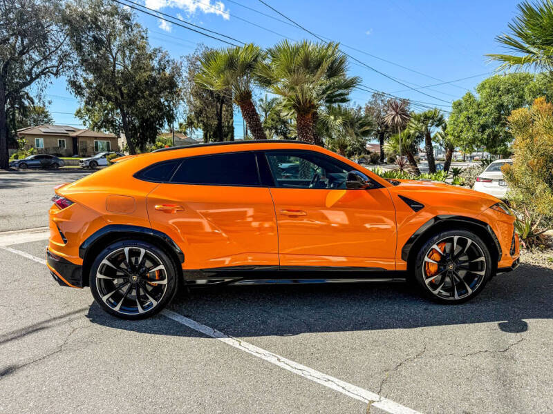 2021 Lamborghini Urus