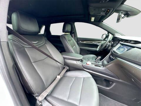 2022 Cadillac XT5 Sport