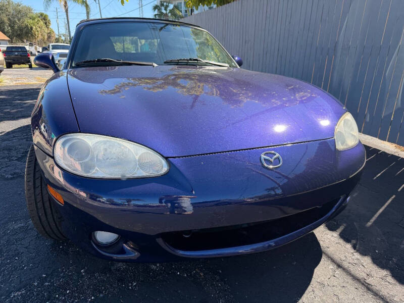 2003 Mazda MX-5 Miata LS