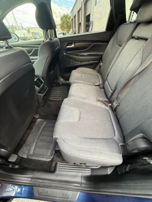 2019 Hyundai Santa Fe SE 2.4L