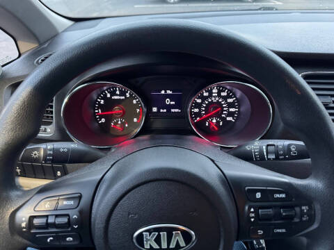2020 Kia Sedona LX