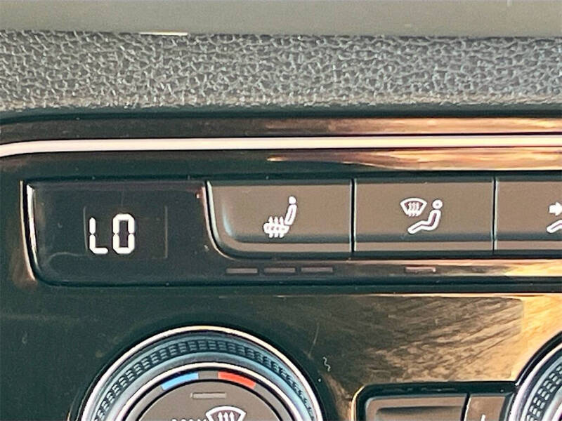 2022 Volkswagen Atlas Cross Sport V6 SE 4Motion