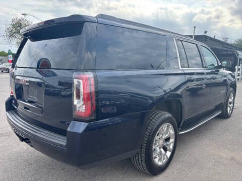 2017 GMC Yukon XL SLT