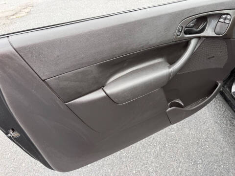 2007 Ford Focus ZX3 SE