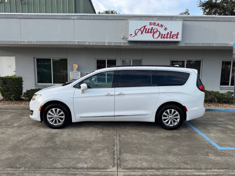 2017 Chrysler Pacifica Touring Plus
