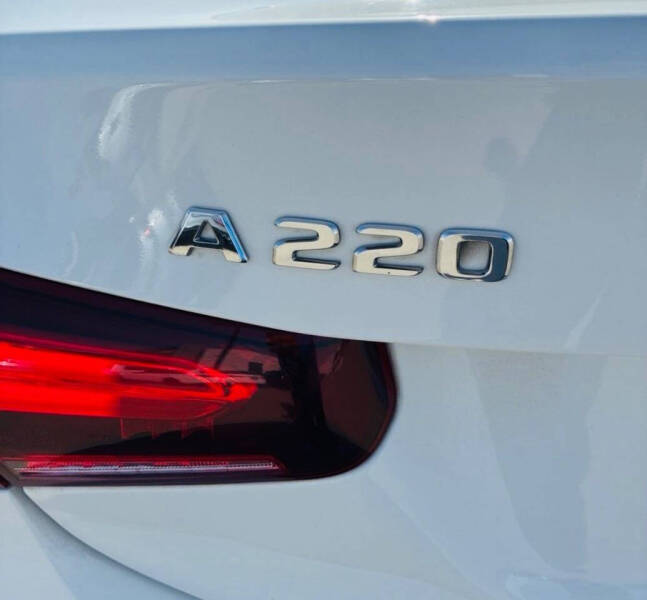 2019 Mercedes-Benz A-Class A 220