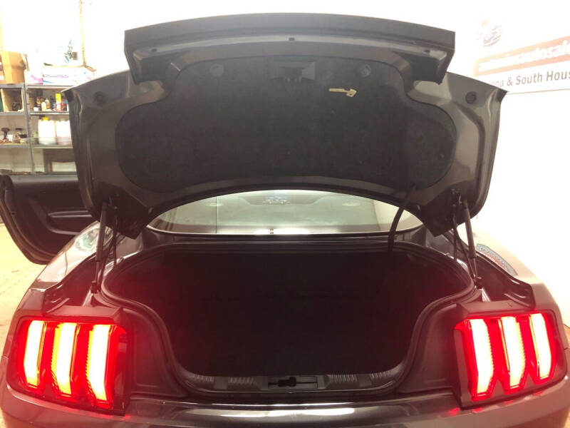 2019 Ford Mustang EcoBoost Premium