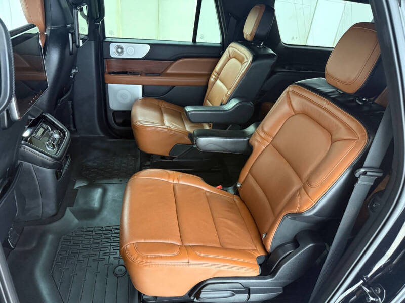 2021 Lincoln Navigator L Reserve