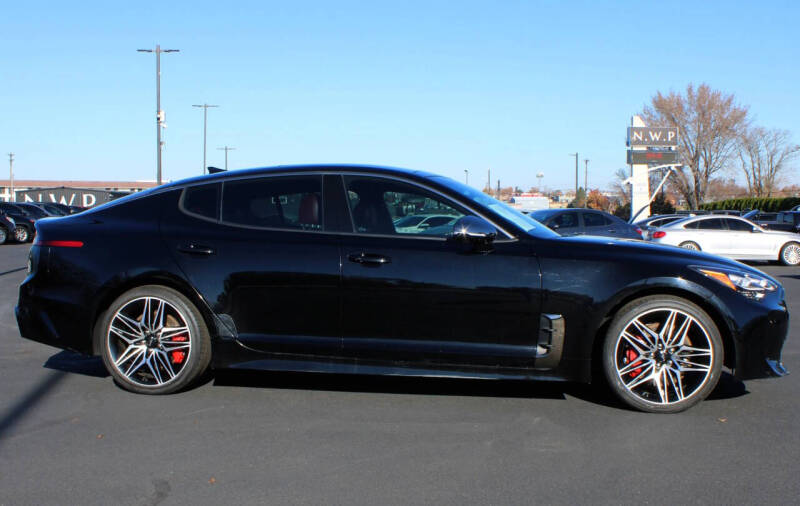 2022 Kia Stinger