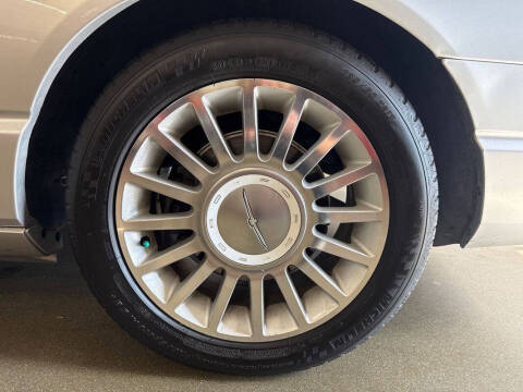 2004 Ford Thunderbird Deluxe