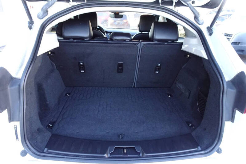 2020 Jaguar E-PACE P250