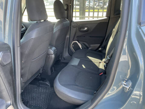 2016 Jeep Renegade Latitude 75th Anniversary