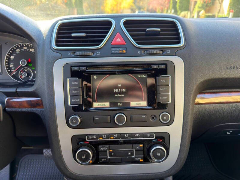 2012 Volkswagen Eos Lux SULEV