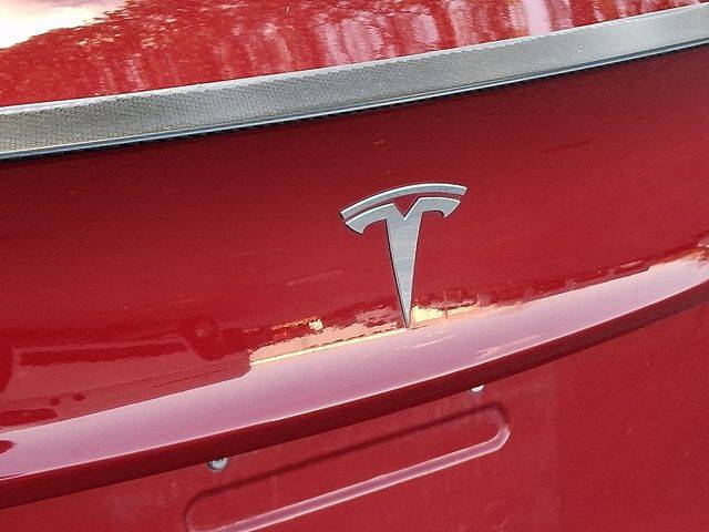 2018 Tesla Model 3 Performance