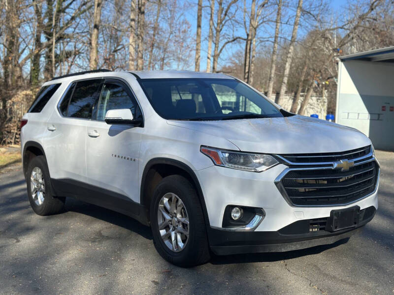 2020 Chevrolet Traverse LT Cloth