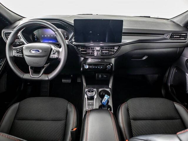 2025 Ford Escape Hybrid ST-Line Select