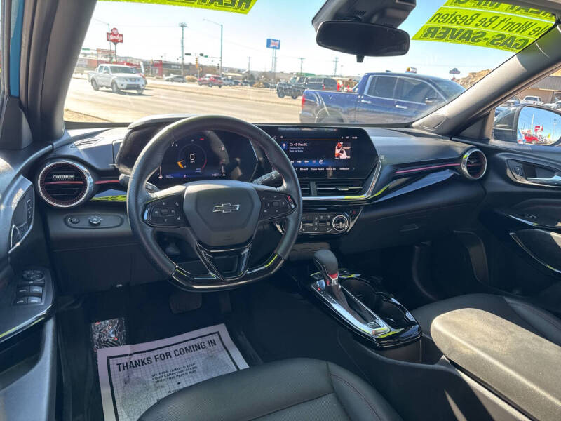 2025 Chevrolet Trax RS