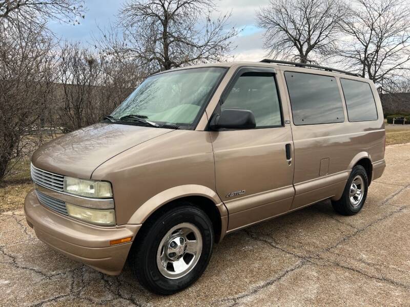 2002 Chevrolet Astro for sale at All Star Car Outlet in East Dundee IL