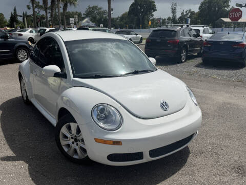 2010 Volkswagen New Beetle