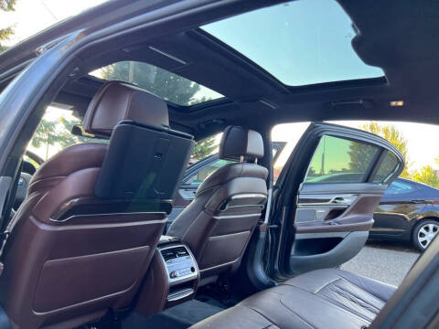 2016 BMW 7 Series 750i xDrive